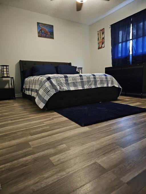 Seabreeze 3-Bedroom Pool Villa Close To The Beach!!! Port Charlotte Kültér fotó